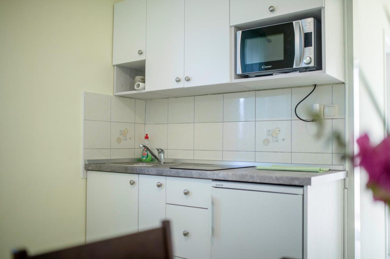 Apartments By The Sea Supetarska Draga - Donja, Rab - 11769 Екстериор снимка