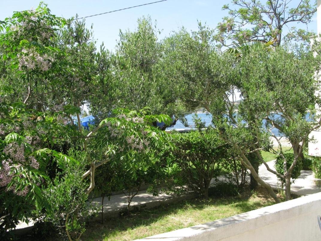 Apartments By The Sea Supetarska Draga - Donja, Rab - 11769 Екстериор снимка