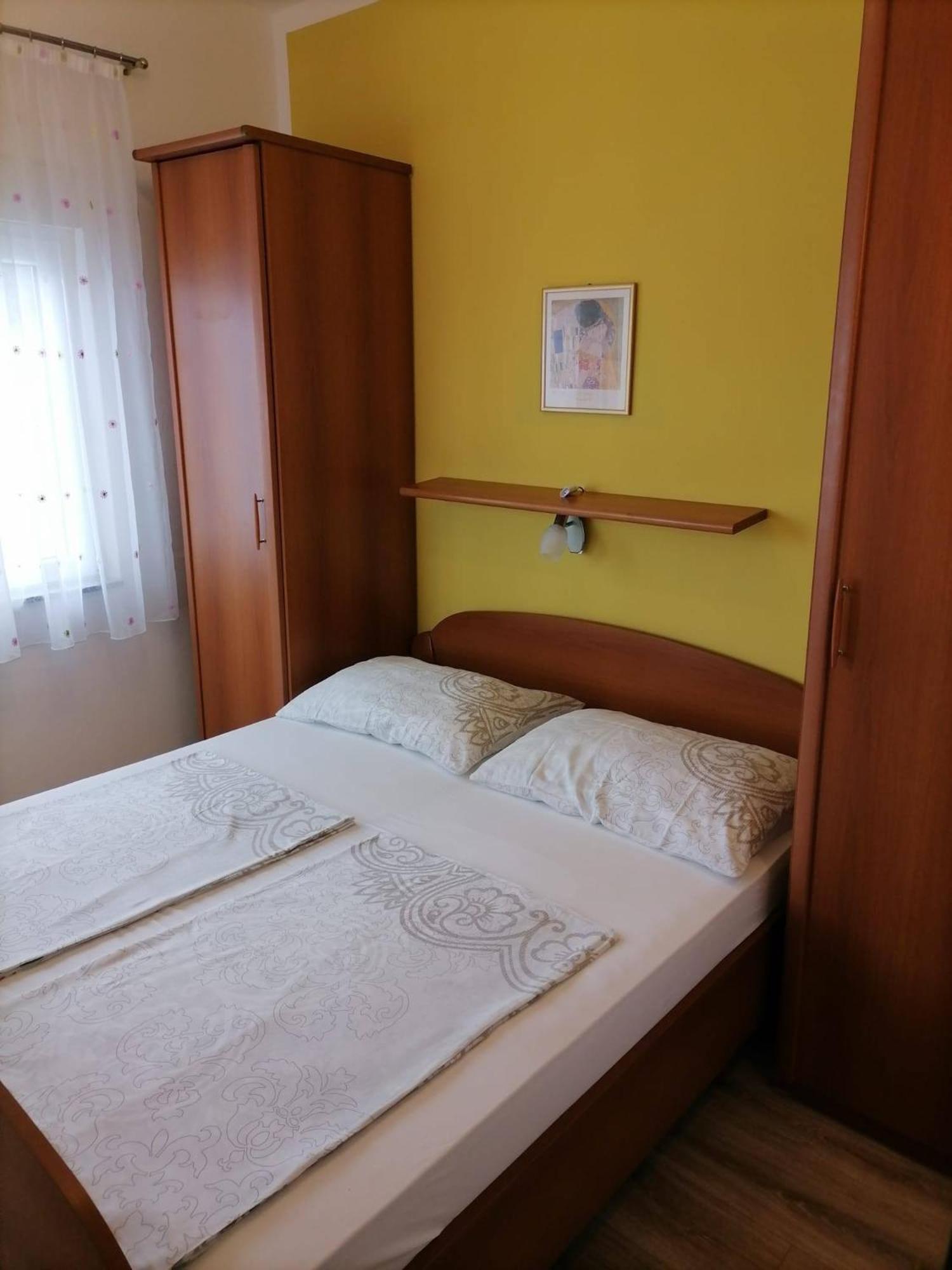 Apartments By The Sea Supetarska Draga - Donja, Rab - 11769 Екстериор снимка